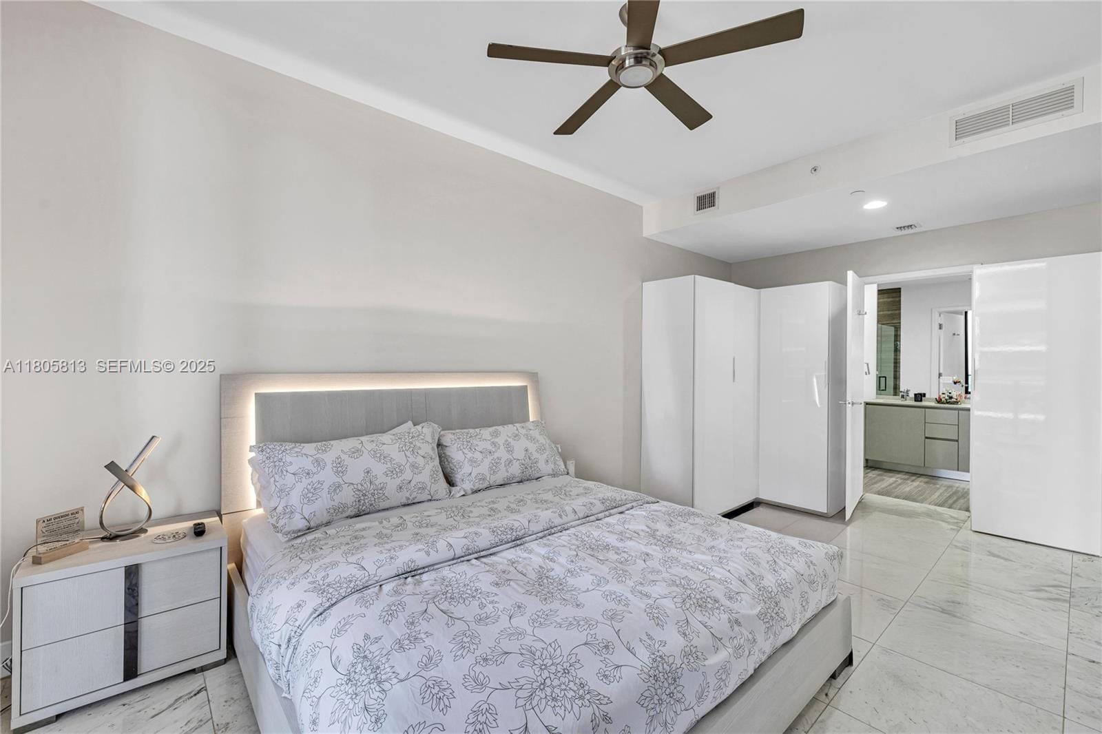 1010 Brickell Avenue 4809, Miami, FL 33131 photo 15