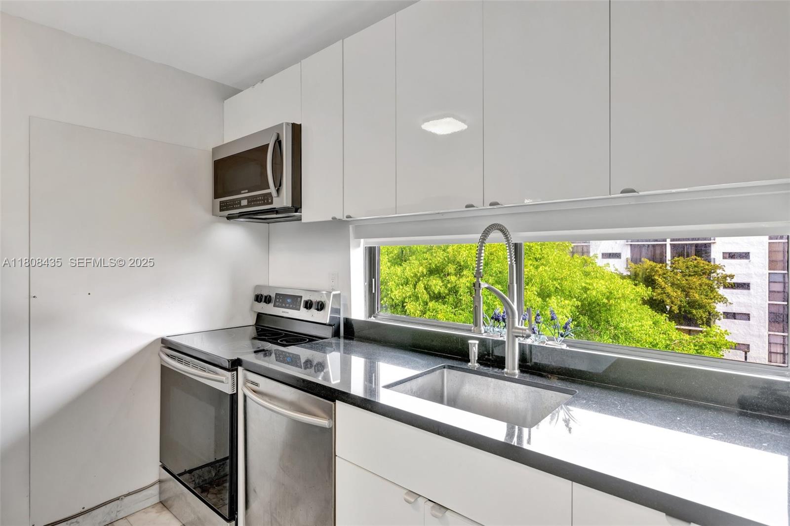 16919 N Bay Road 521, Sunny Isles Beach, FL 33160 photo 24