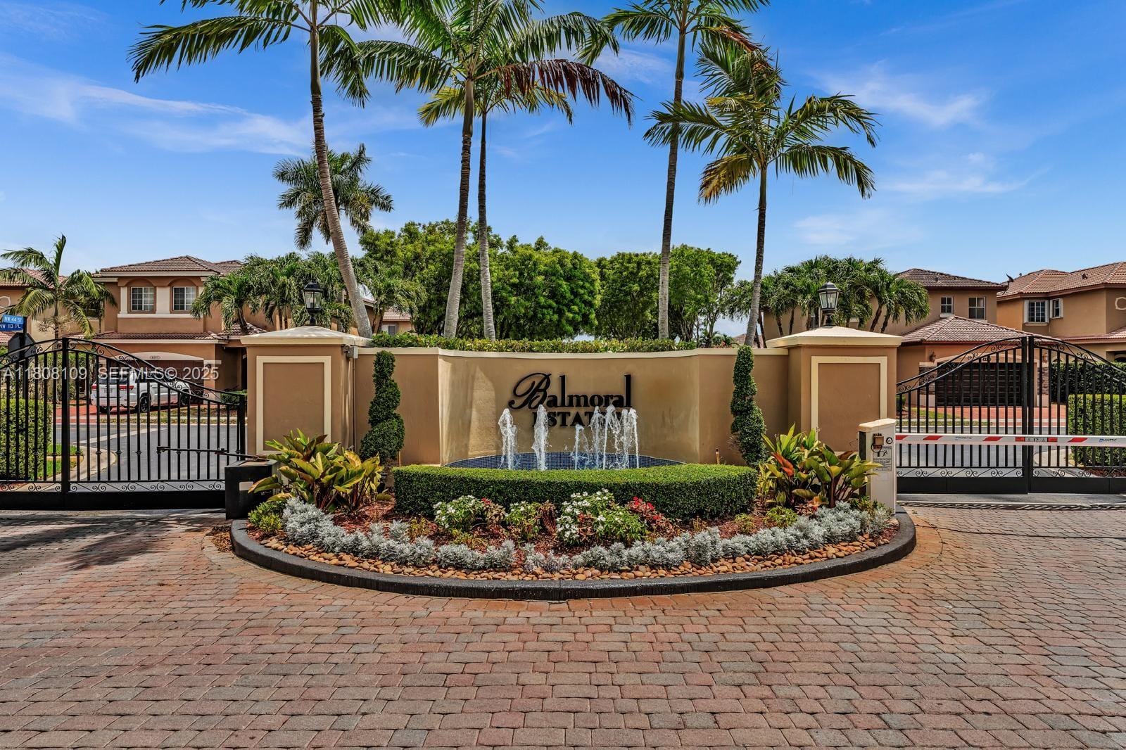 4362 NW 112th Court, Doral, FL 33178 photo 2