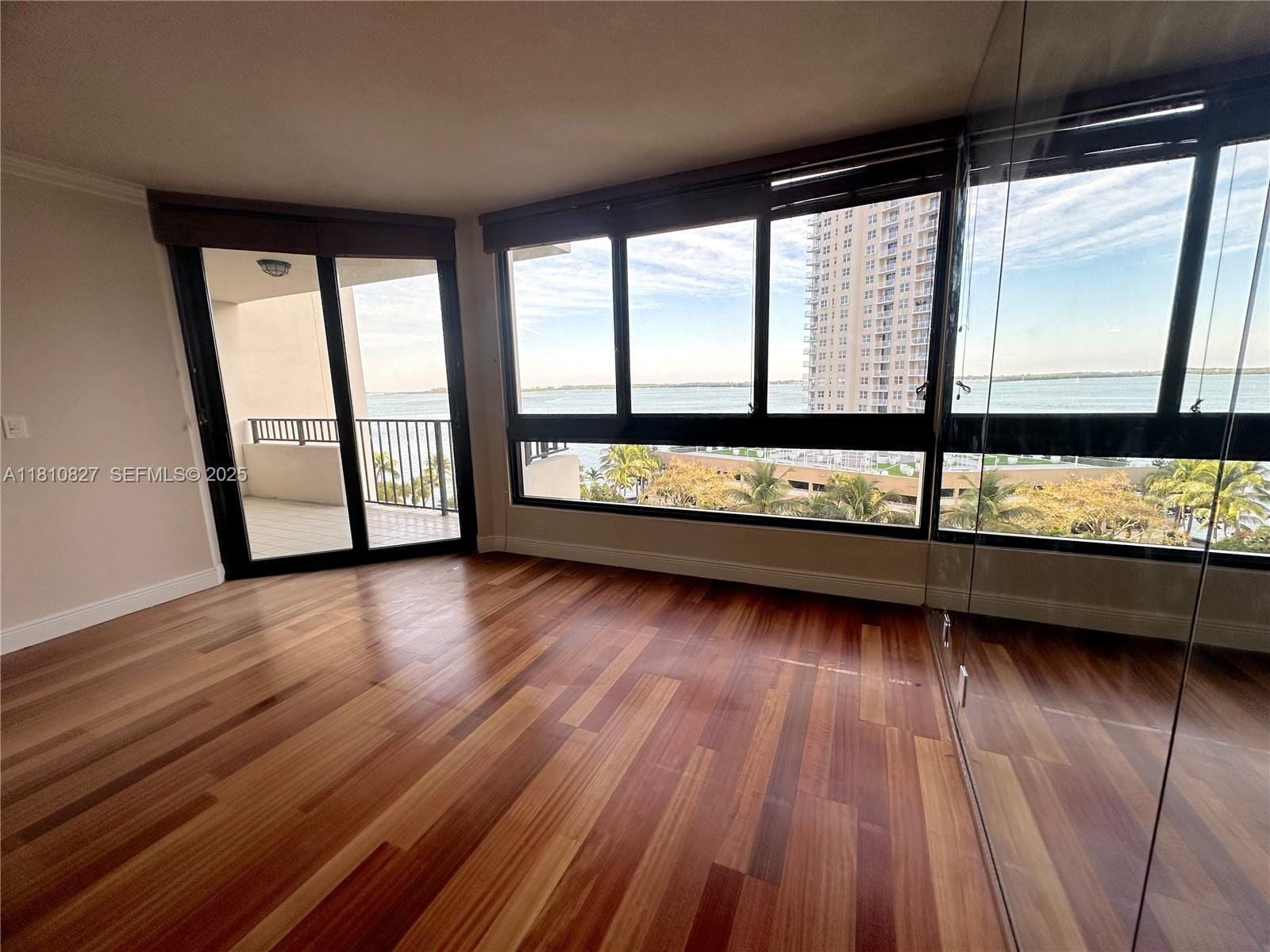 520 Brickell Key Drive A811 — photo 2