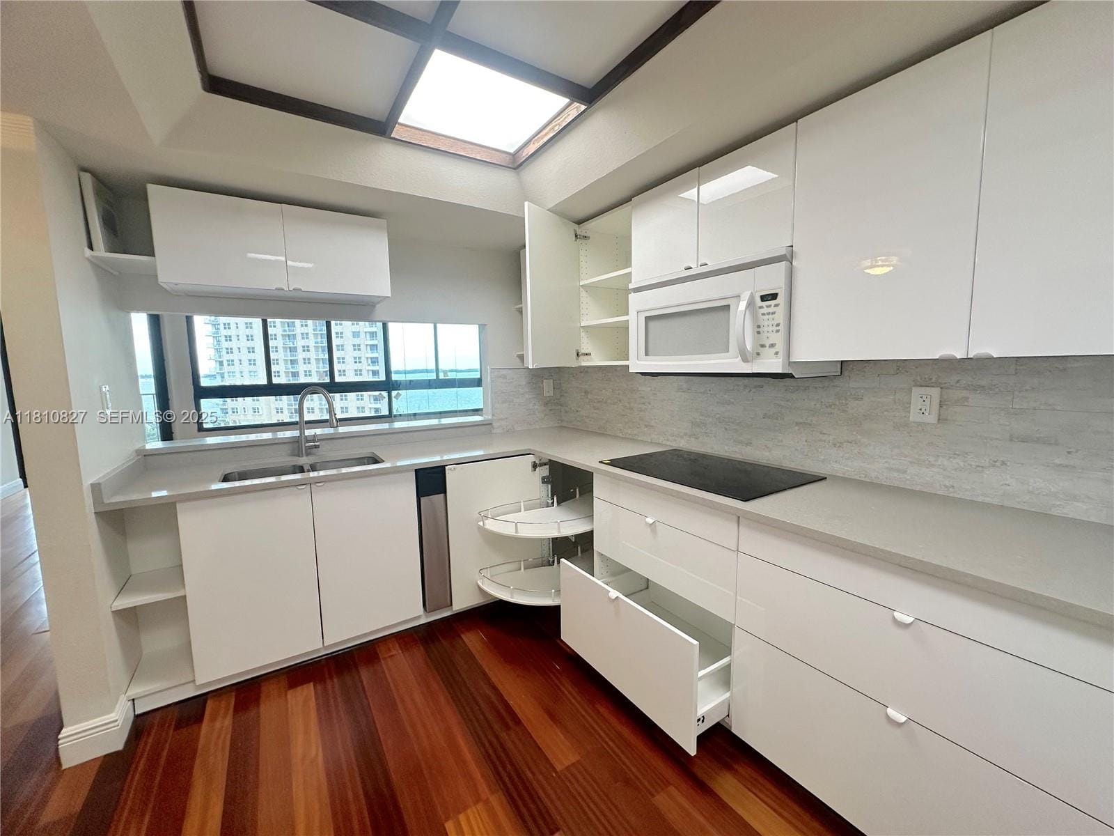 520 Brickell Key Drive A811, Miami, FL 33131 photo 22
