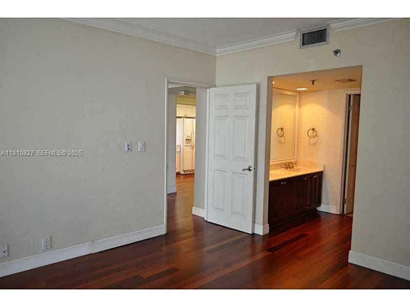 520 Brickell Key Drive A811, Miami, FL 33131 photo 25