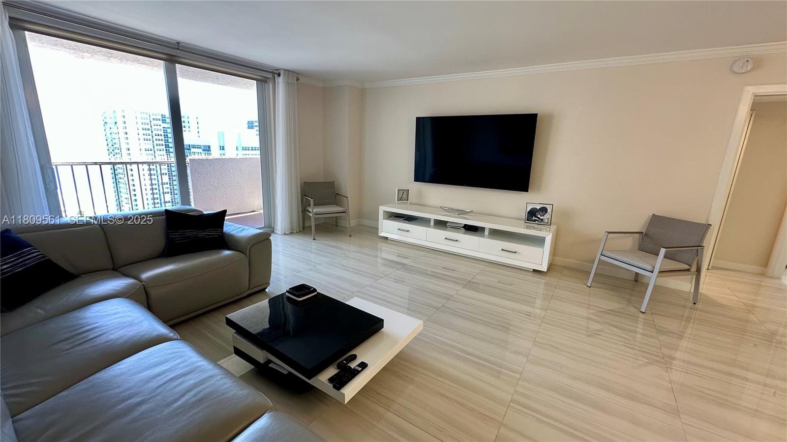 1865 S Ocean Drive 19N, Hallandale Beach, FL 33009 photo 8