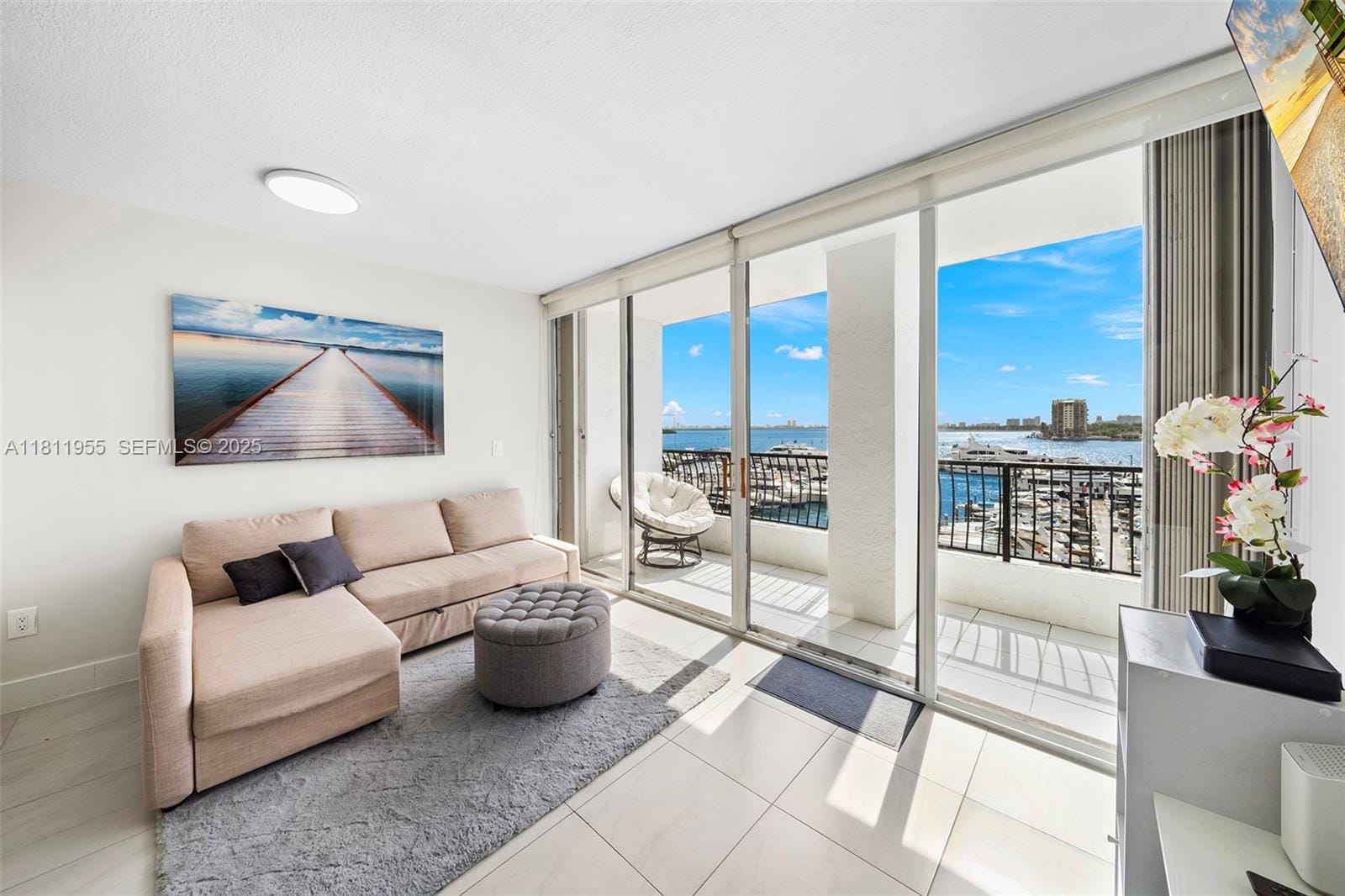 555 NE 15th Street 516, Miami, FL 33132 photo 2