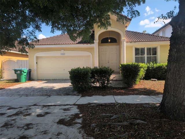 16426 SW 81st Terrace, Miami, FL 33193