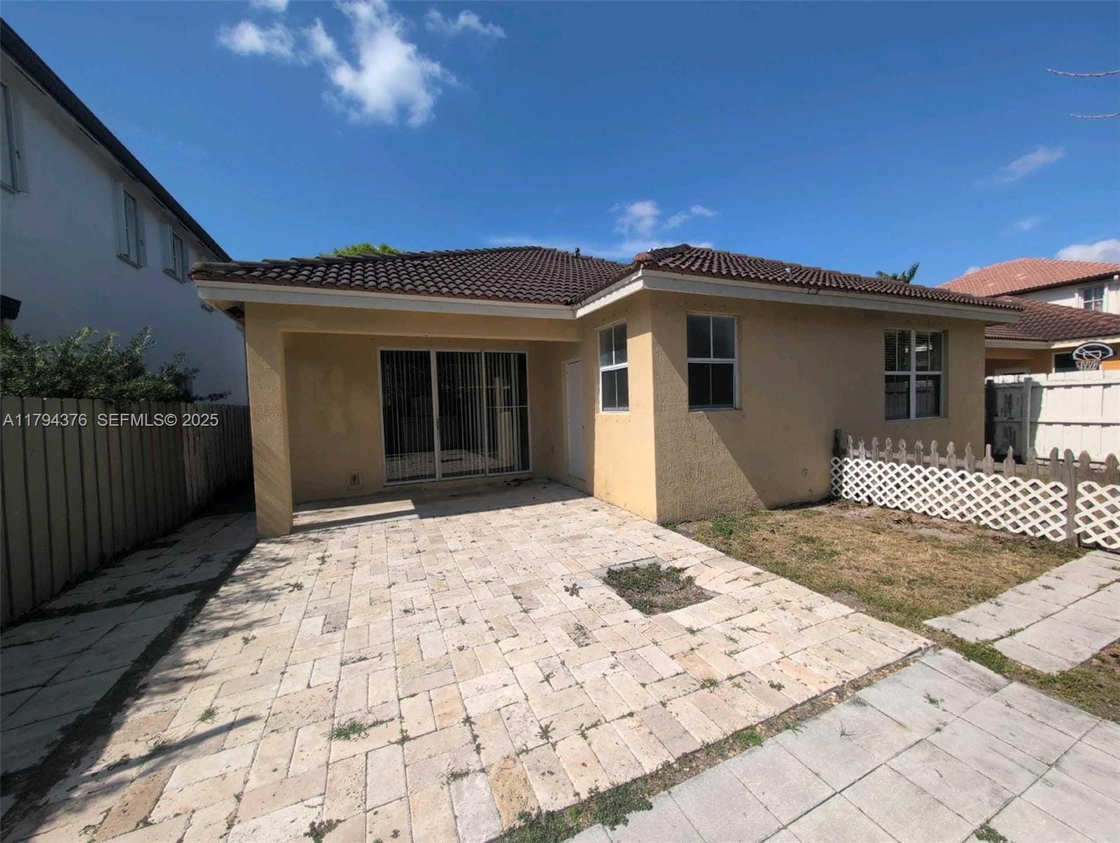 16426 SW 81st Terrace, Miami, FL 33193 photo 2