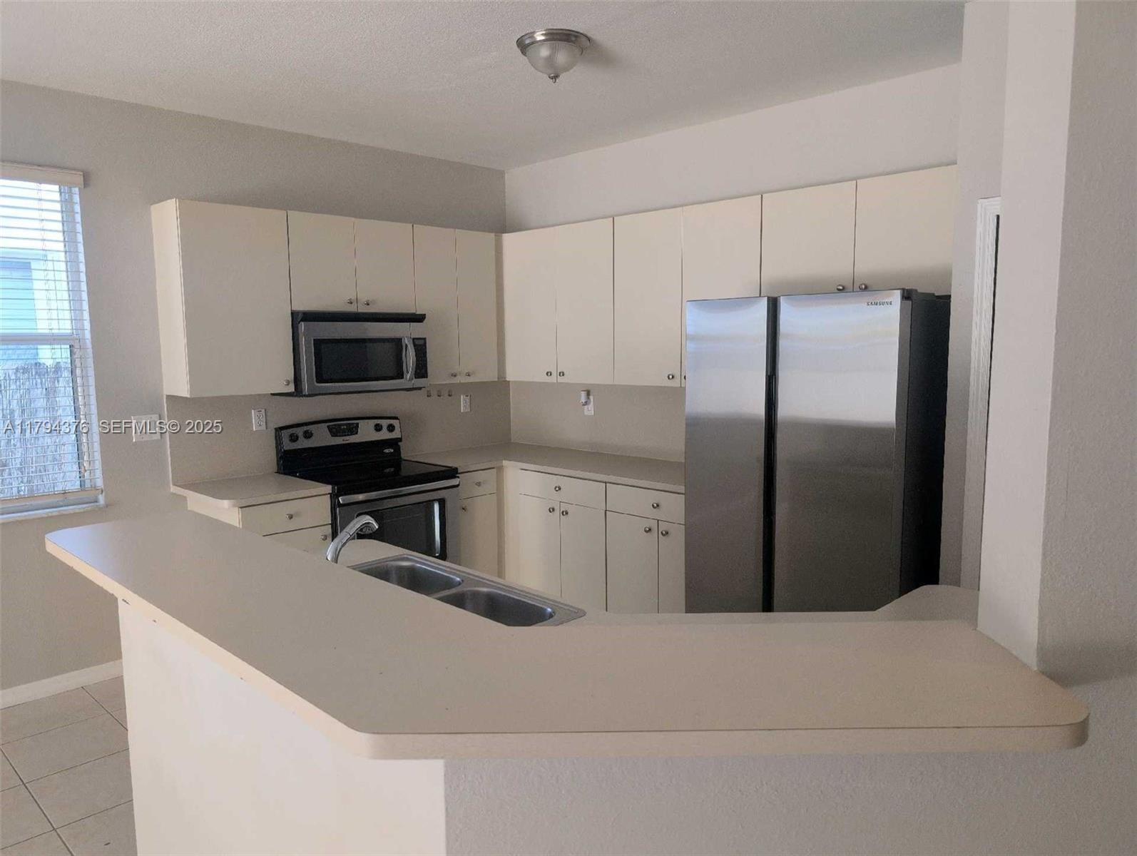 16426 SW 81st Terrace, Miami, FL 33193 photo 11