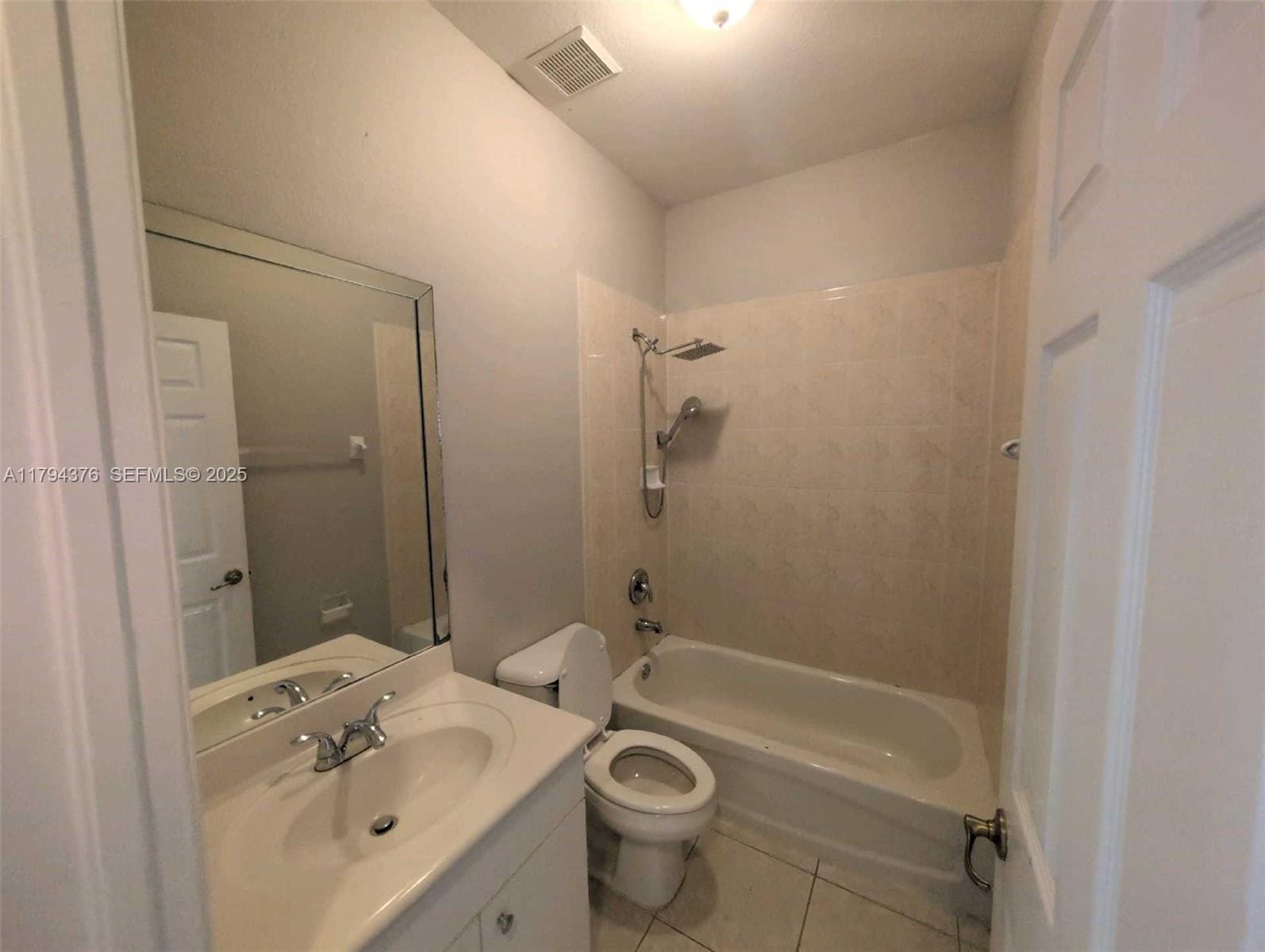 16426 SW 81st Terrace, Miami, FL 33193 photo 7