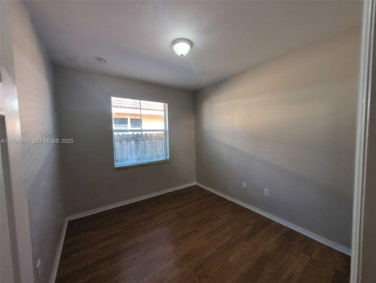16426 SW 81st Terrace, Miami, FL 33193 photo 9