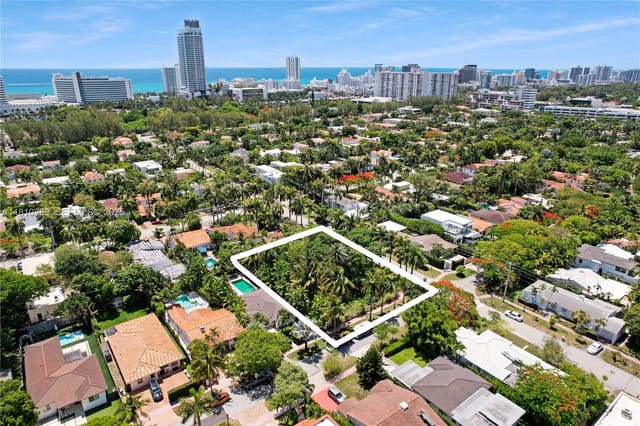 Royal Palm, Miami Beach, FL 33140