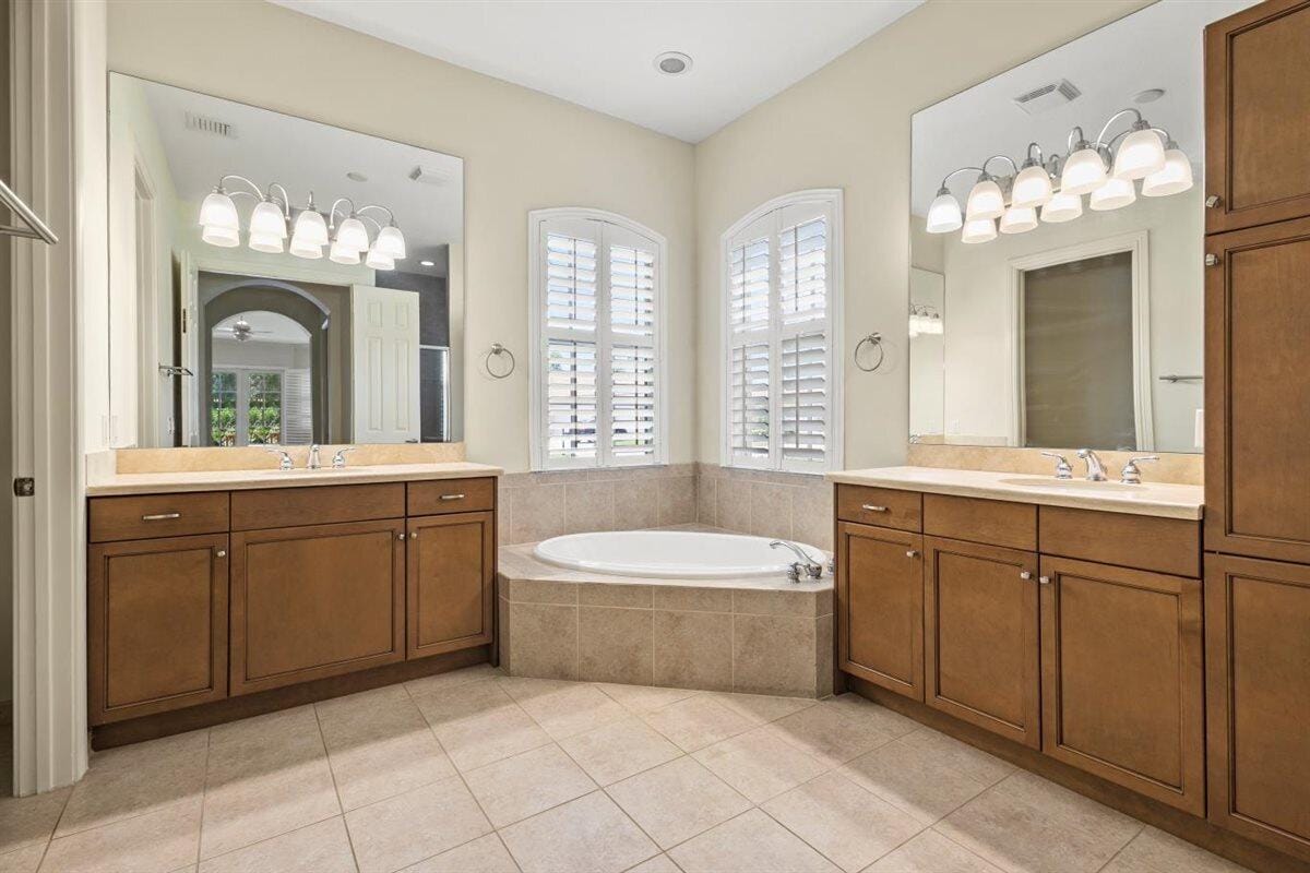 9320 Scarborough Court, Port St. Lucie, FL 34986 photo 19