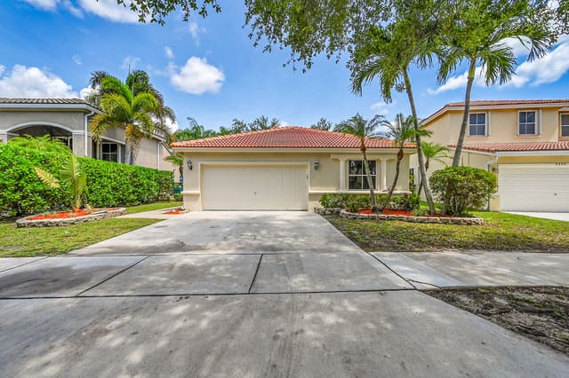 5365 NW 49th Street, sold in Wiles/Butler Plat One, Coconut Creek, FL