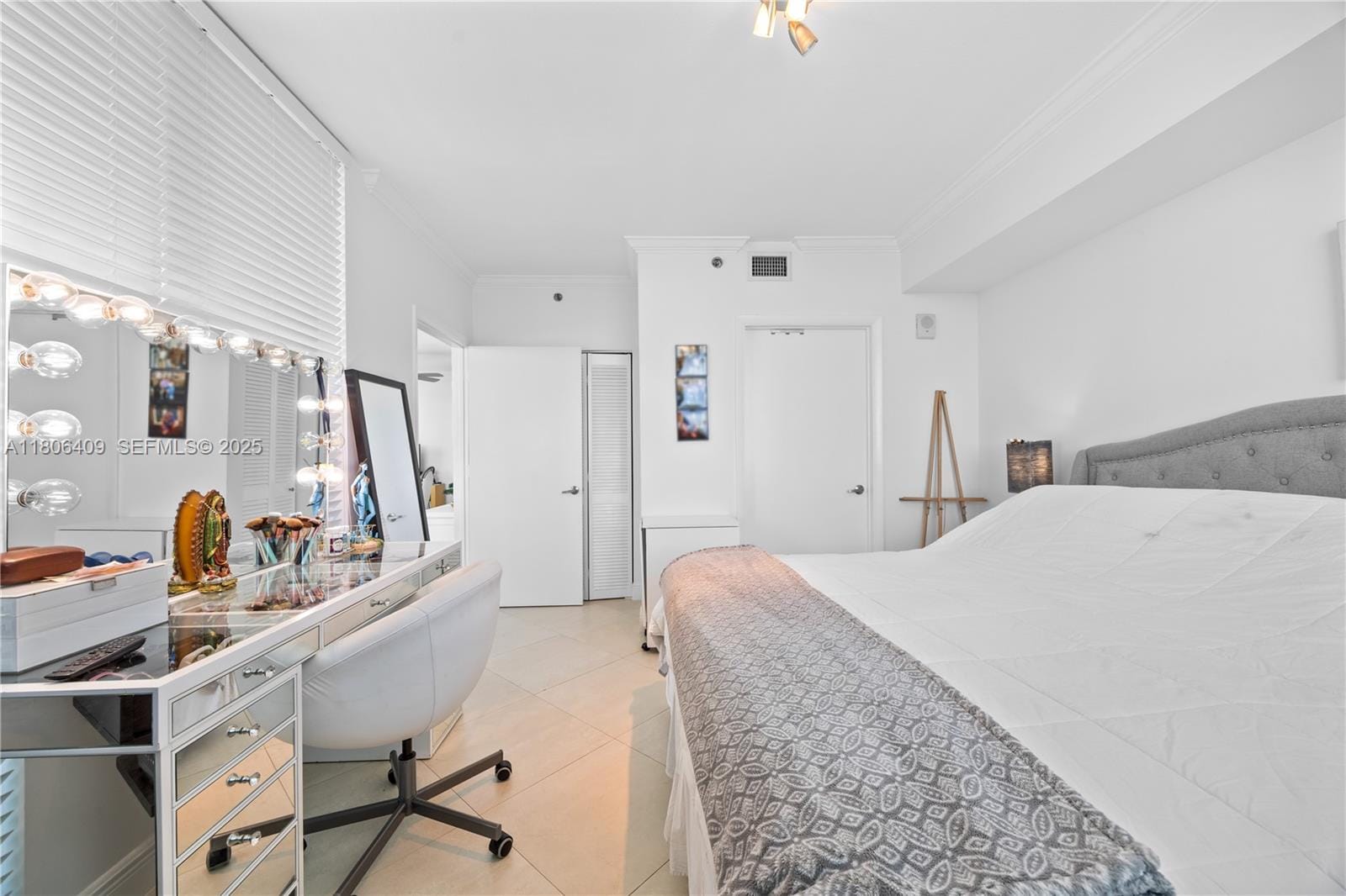 1401 SW 22nd Street 701 — photo 12