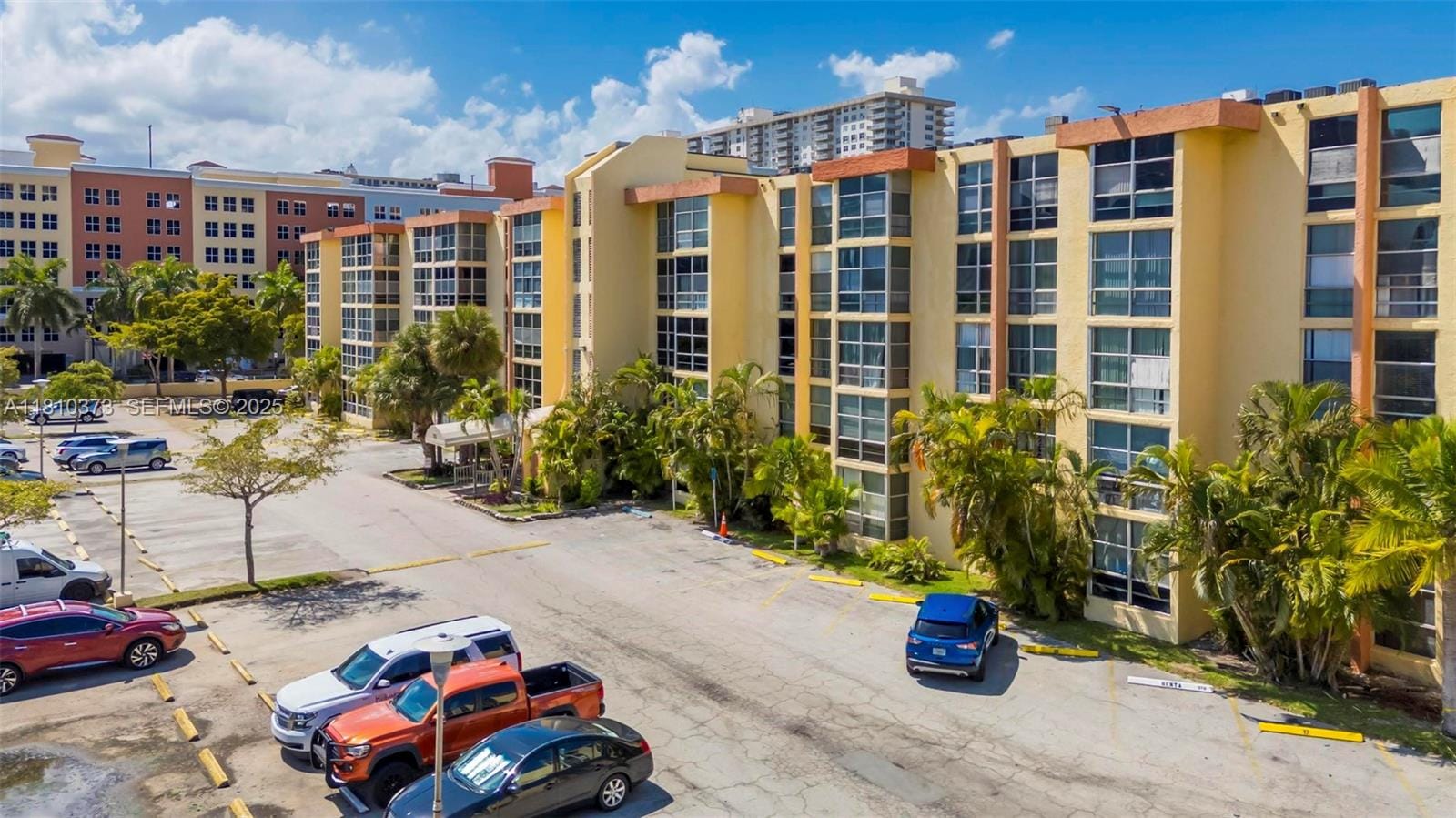 210 172nd Street 438, Sunny Isles Beach, FL 33160 photo 22