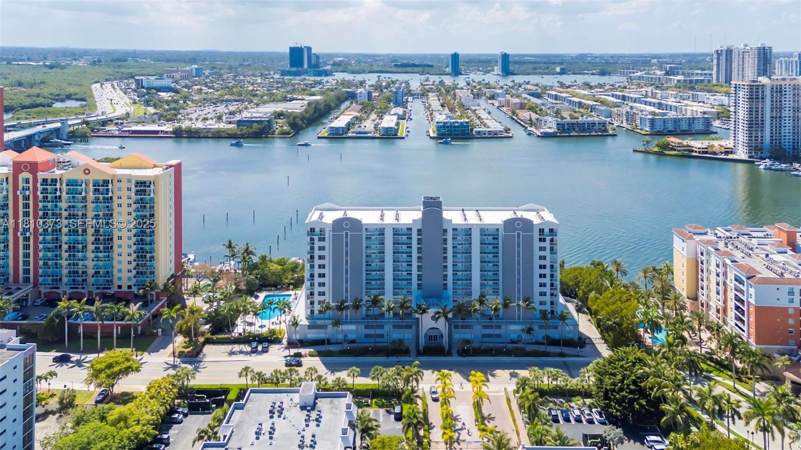 210 172nd Street 438, Sunny Isles Beach, FL 33160 photo 23