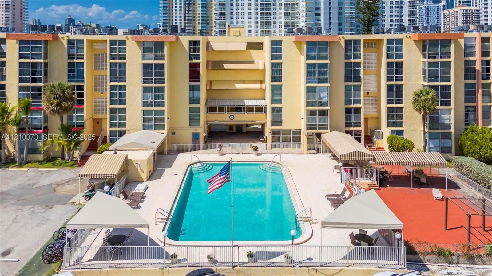 210 172nd Street 438, Sunny Isles Beach, FL 33160 photo 24