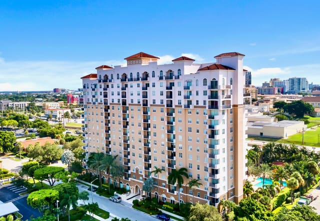 616 Clearwater Park Road 812, West Palm Beach, FL 33401