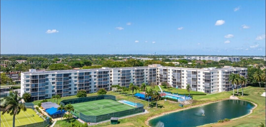 691 S Hollybrook Drive 104, Pembroke Pines, FL 33025, Pembroke Pines