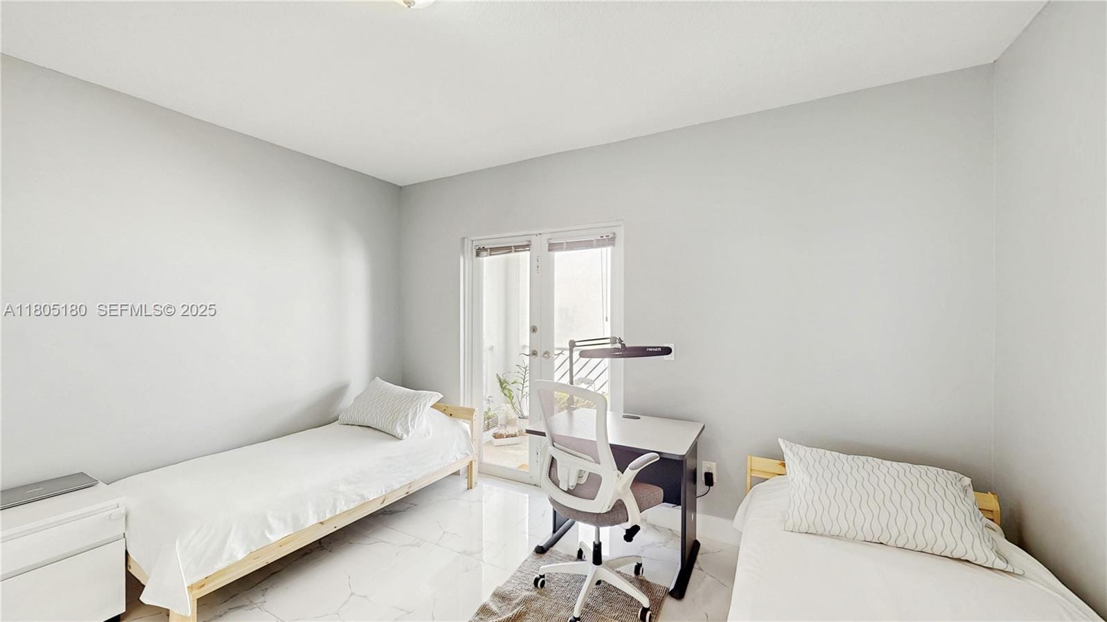 931 SW 11th Street H-1, Miami, FL 33129 photo 18