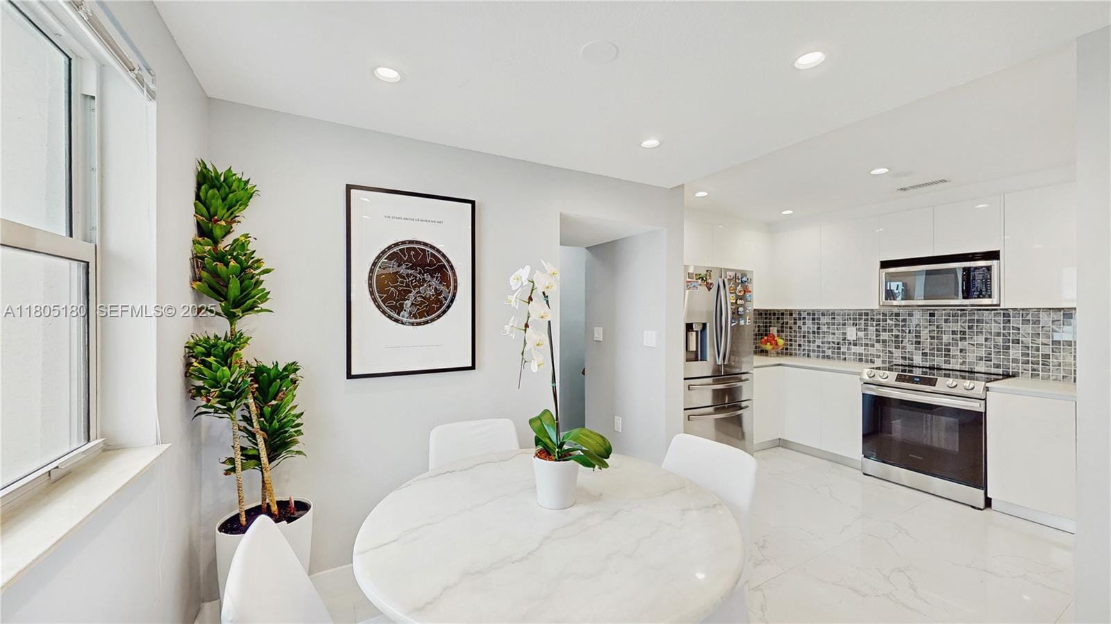 931 SW 11th Street H-1 — photo 9