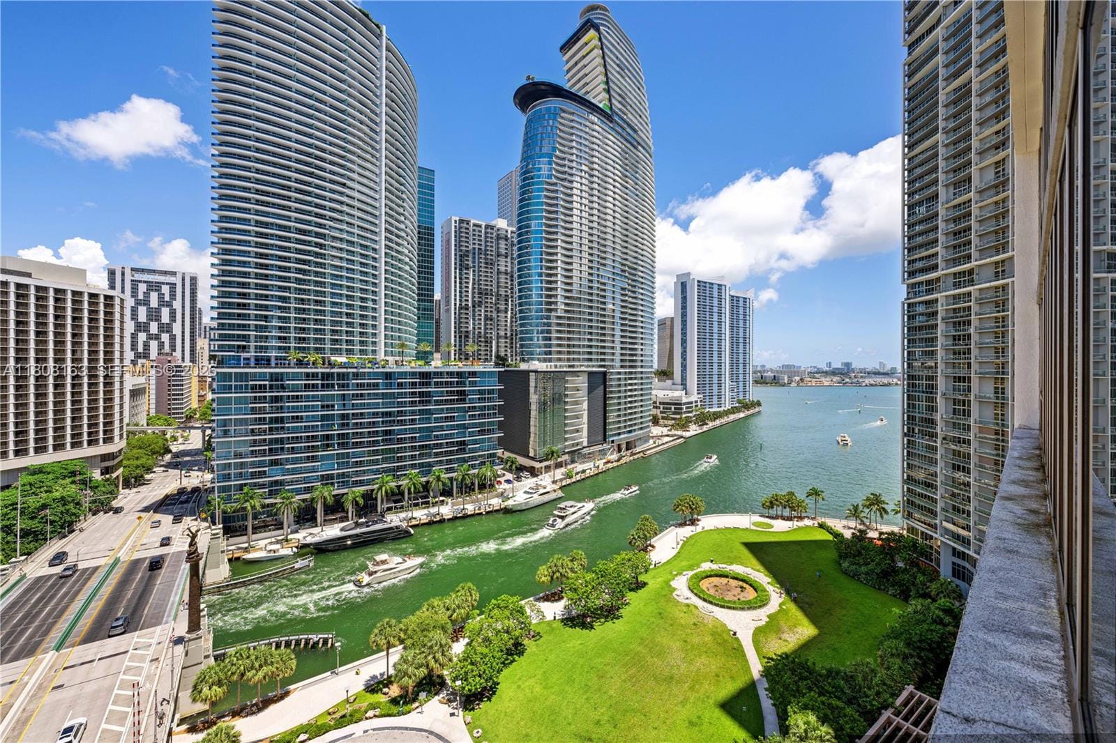 485 Brickell Avenue 1604, Miami, FL 33131 photo 19