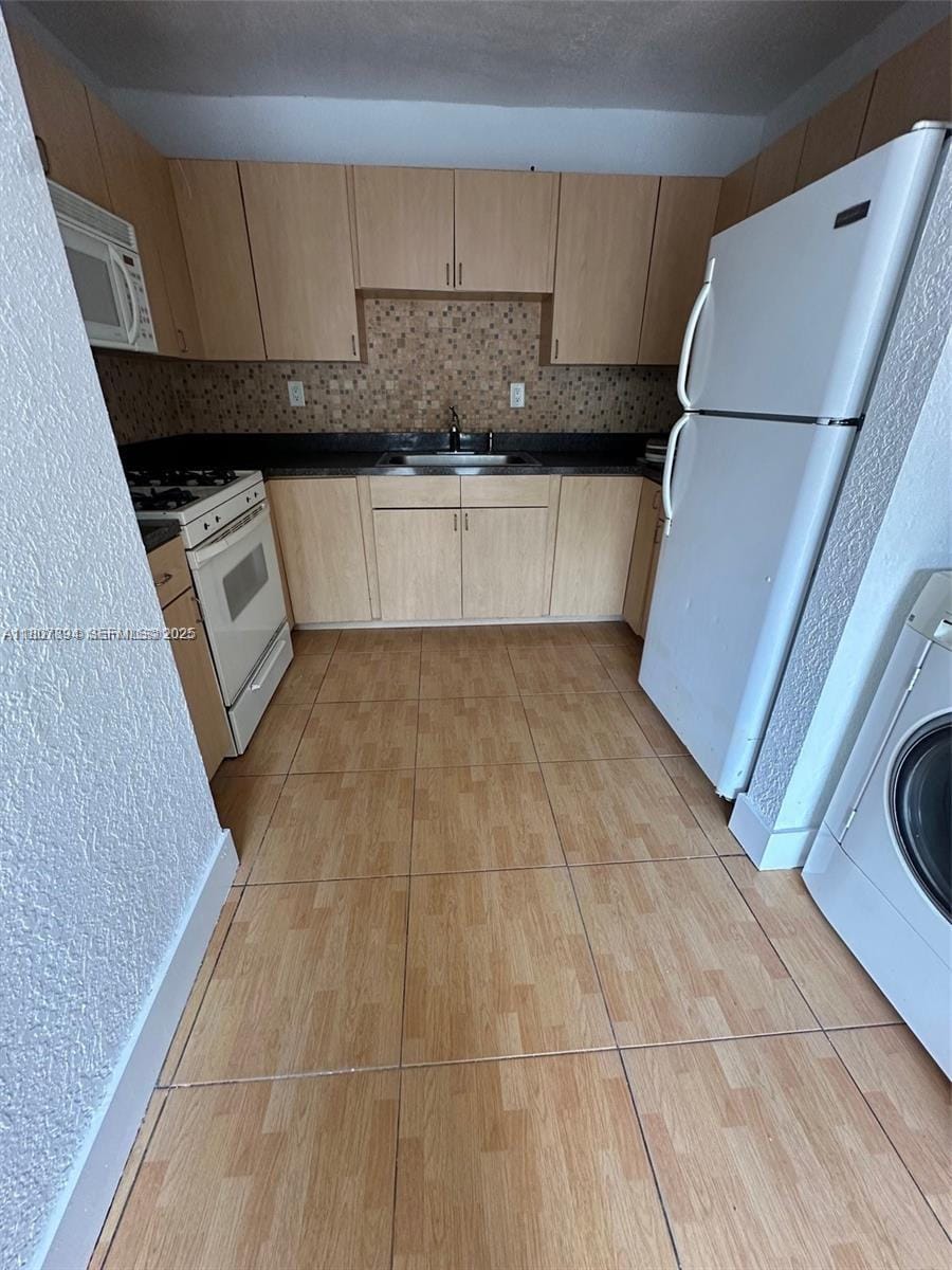 19224 NW 46th Avenue, Miami Gardens, FL 33055 photo 3