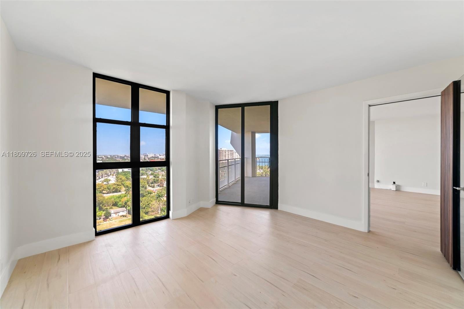 1000 Quayside Terrace 1909, Miami, FL 33138 photo 15