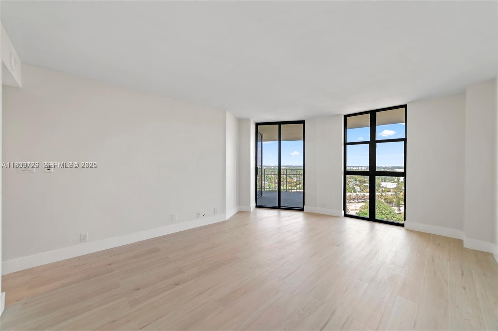 1000 Quayside Terrace 1909, Miami, FL 33138 photo 30