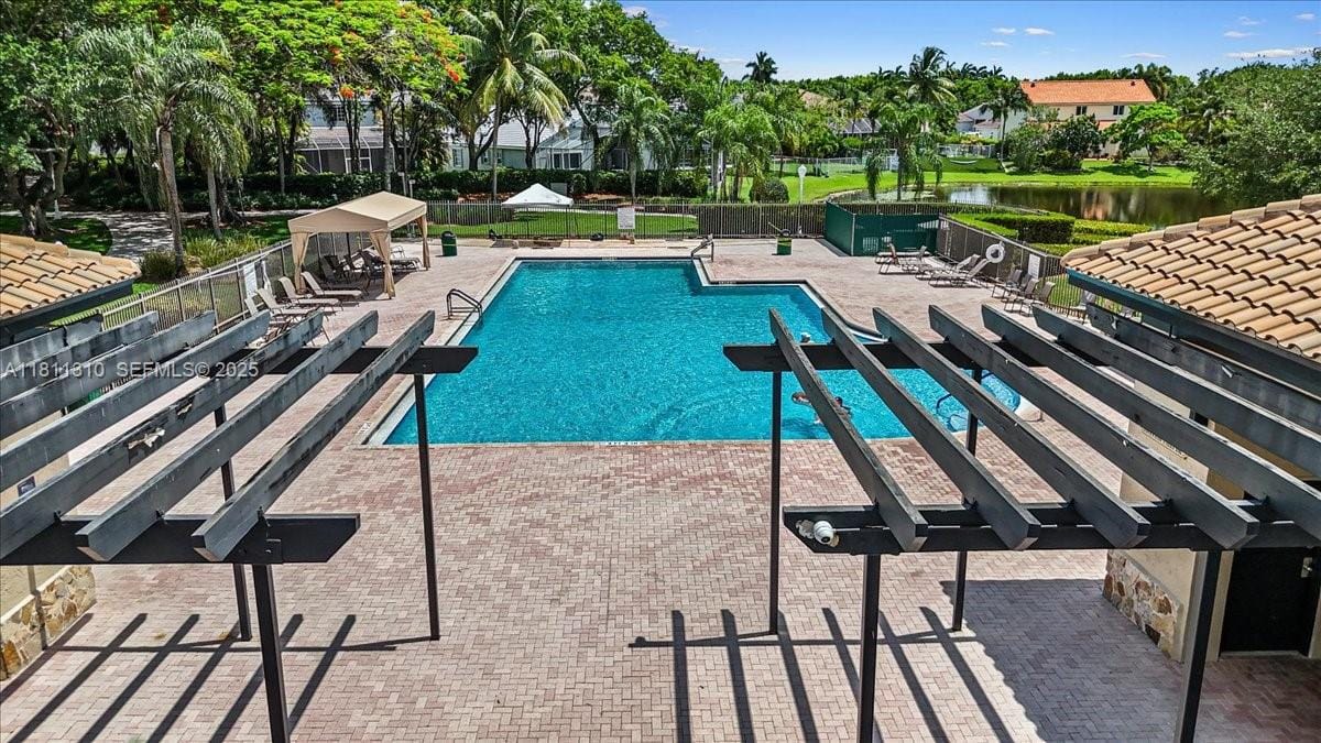 930 Briar Ridge Road, Weston, FL 33327 photo 17