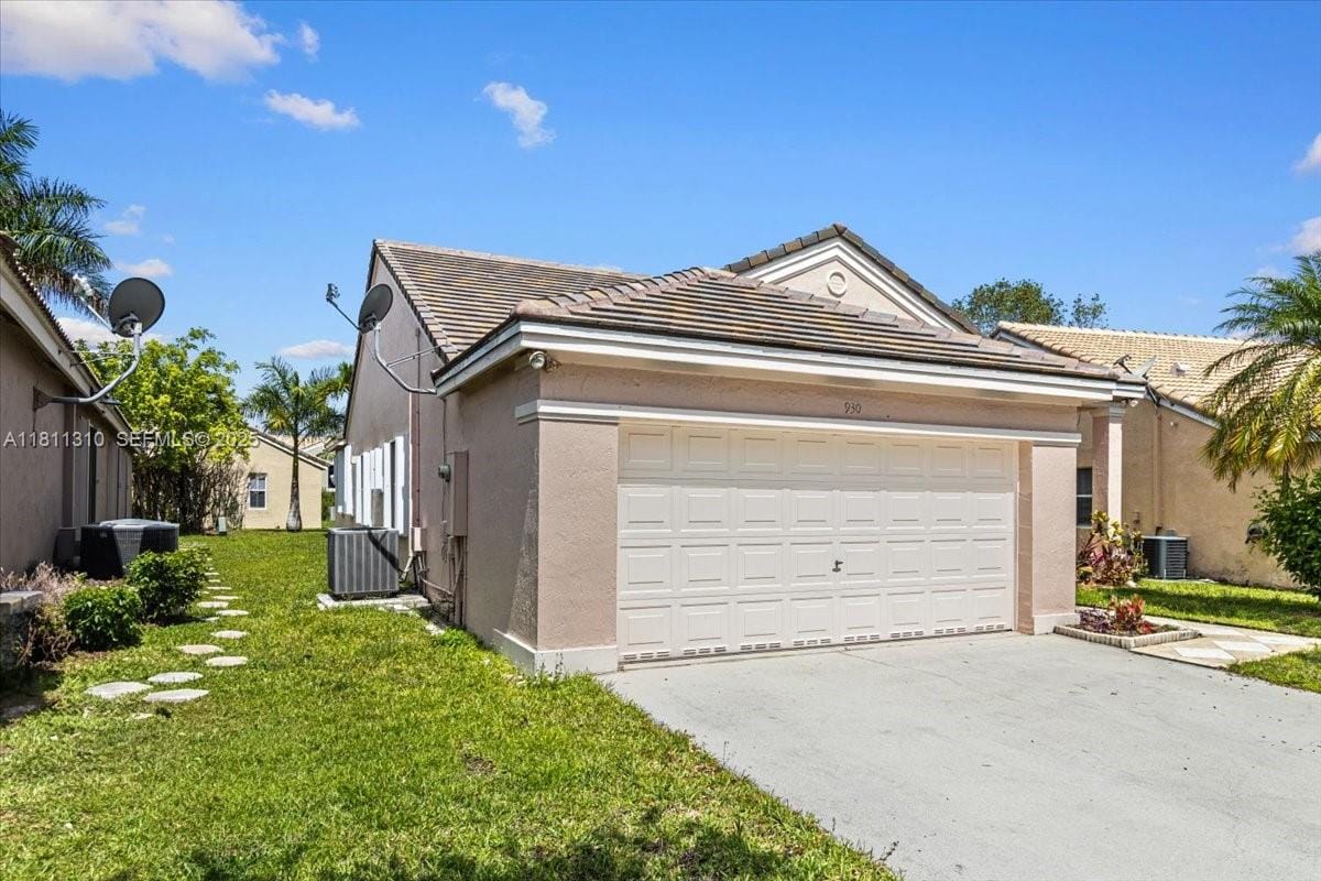 930 Briar Ridge Road, Weston, FL 33327 photo 7