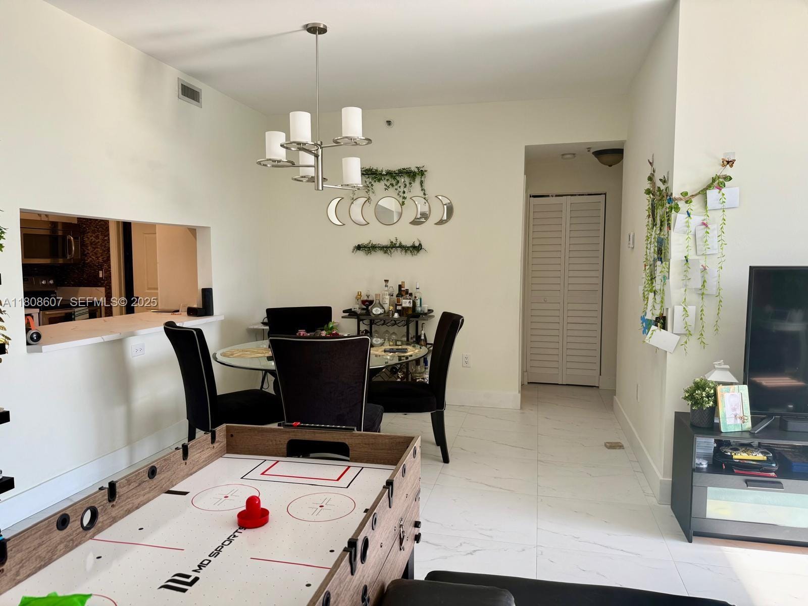 9725 NW 52nd Street 421, Doral, FL 33178 photo 16