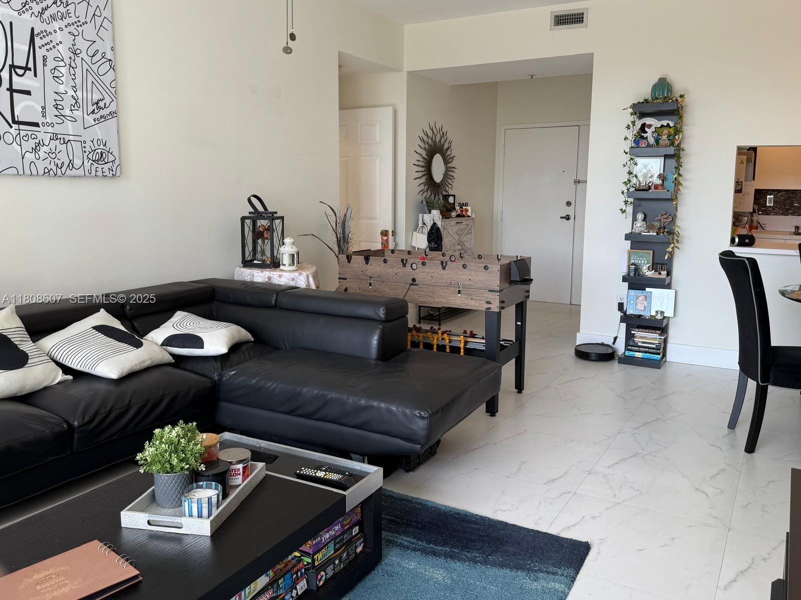 9725 NW 52nd Street 421, Doral, FL 33178 photo 4
