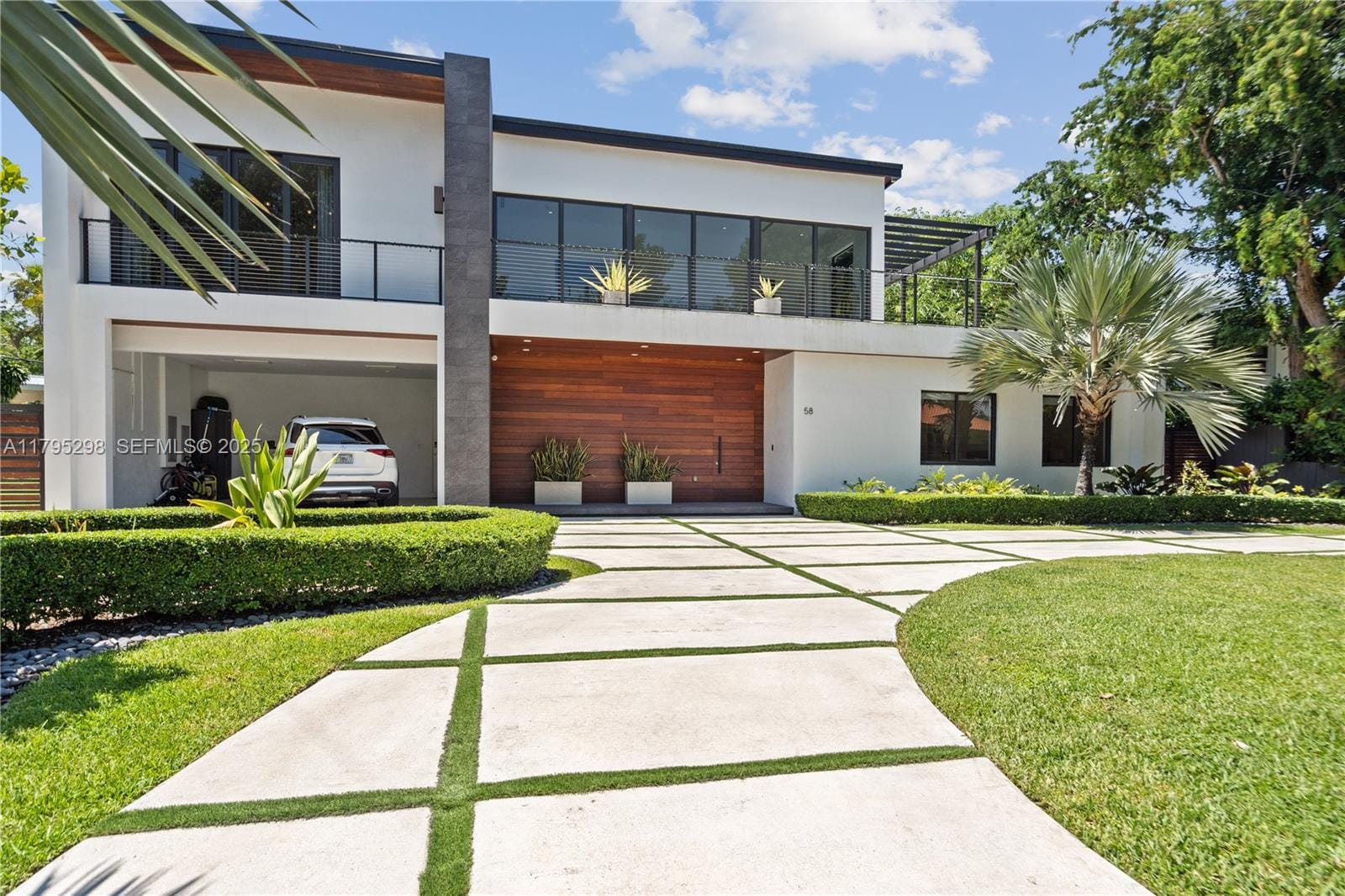 58 Bay Heights Drive, Miami, FL 33133 photo 2