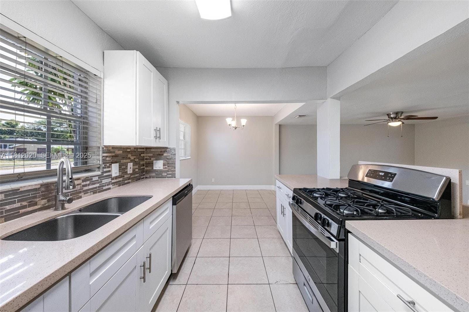 725 NE 178th Street, Miami, FL 33162 photo 27