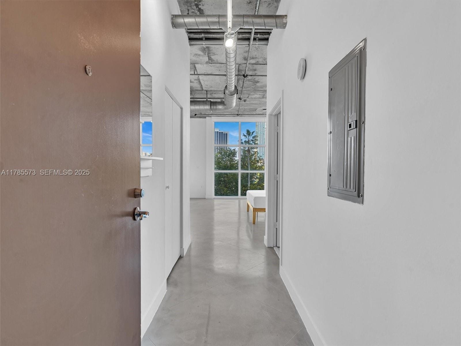 2001 Biscayne Boulevard 3413, Miami, FL 33137 photo 2