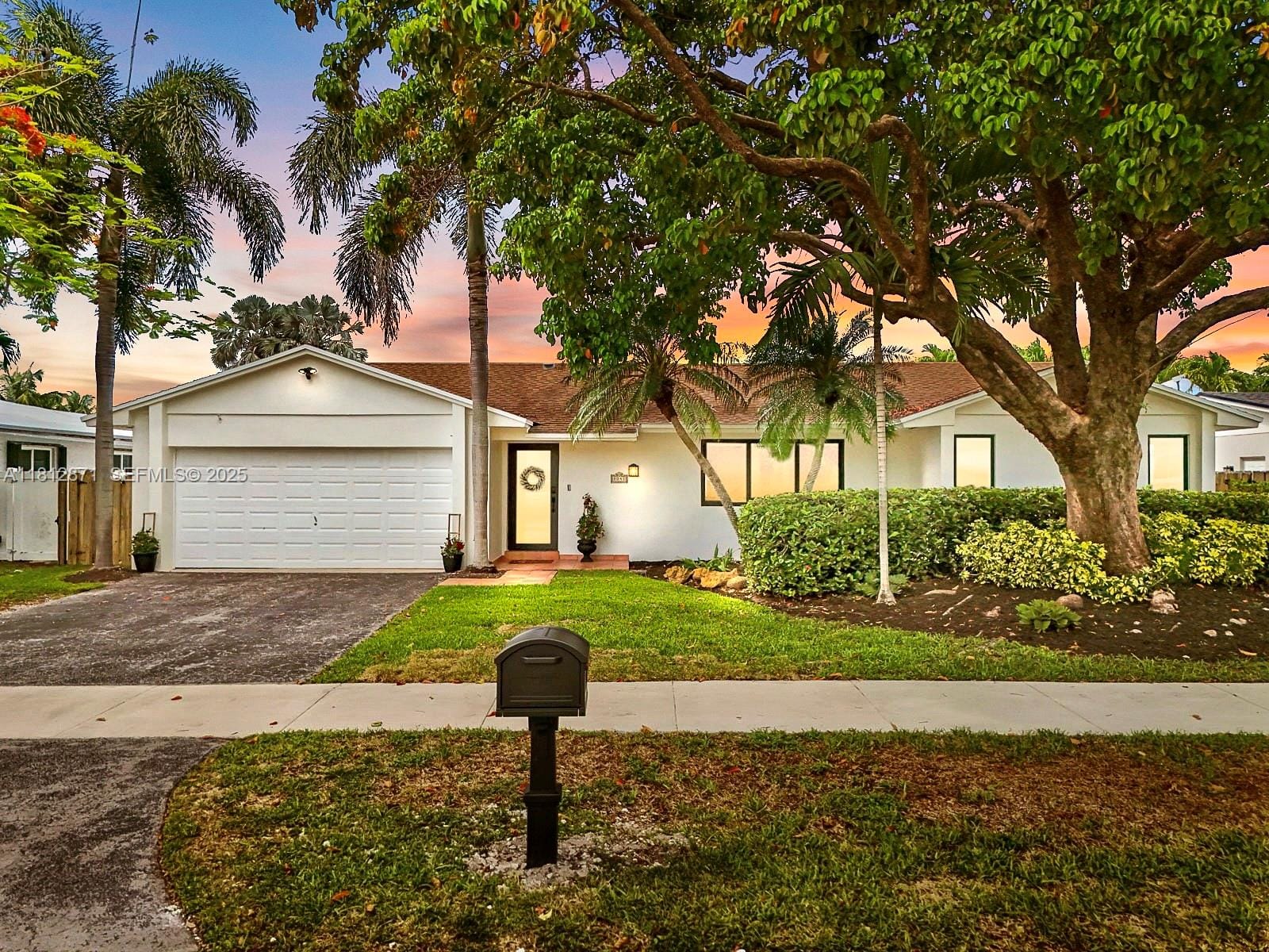 8041 SW 197th Terrace, Cutler Bay, FL 33189 photo 3