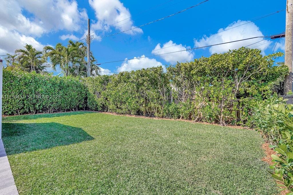 745 W 51st Street, Miami Beach, FL 33140 photo 23