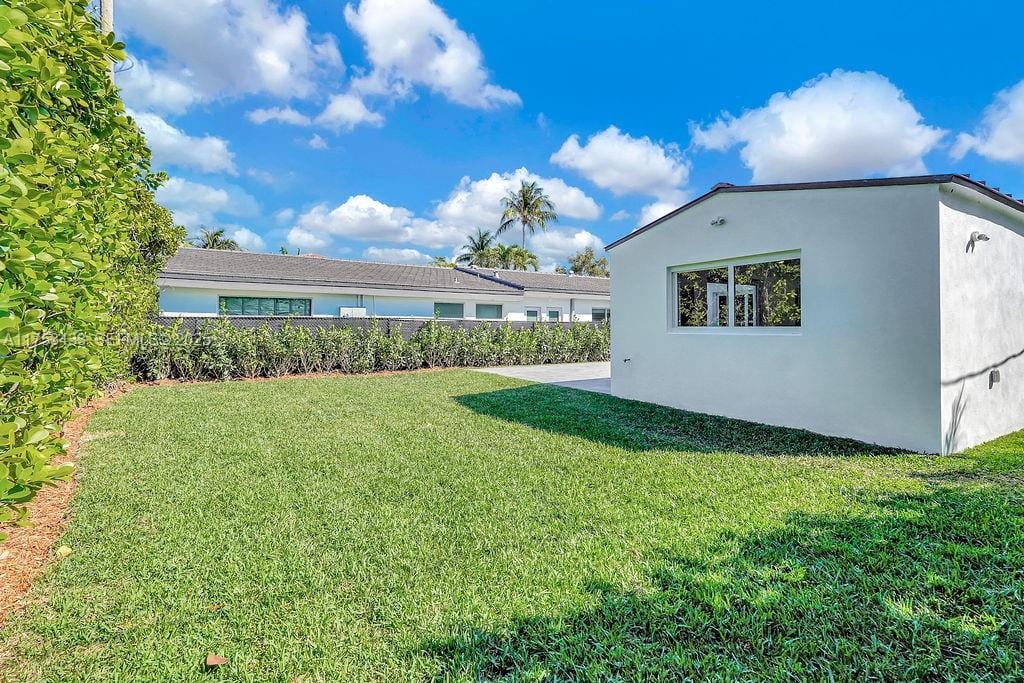 745 W 51st Street, Miami Beach, FL 33140 photo 24