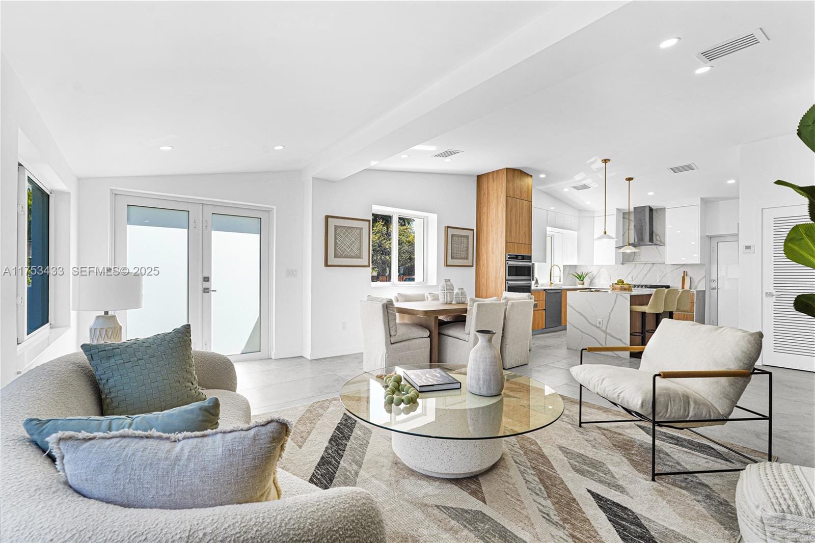 745 W 51st Street, Miami Beach, FL 33140 photo 4