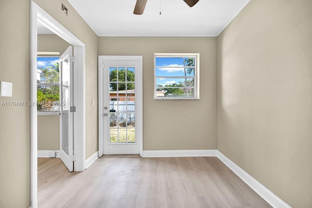 12135 NE 10th Avenue — photo 12