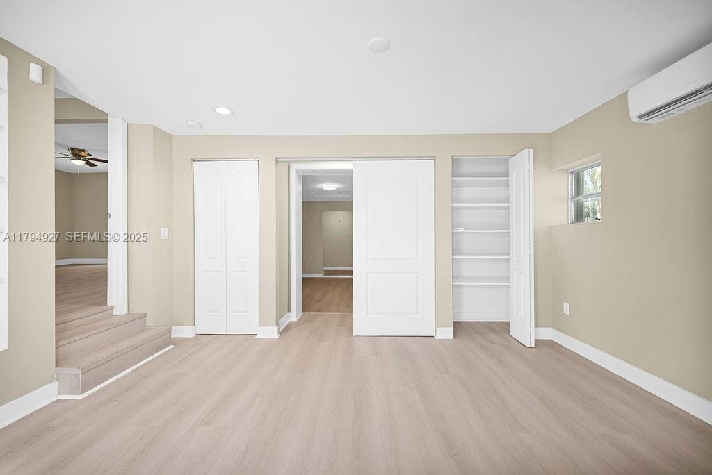 12135 NE 10th Avenue, North Miami, FL 33161 photo 14
