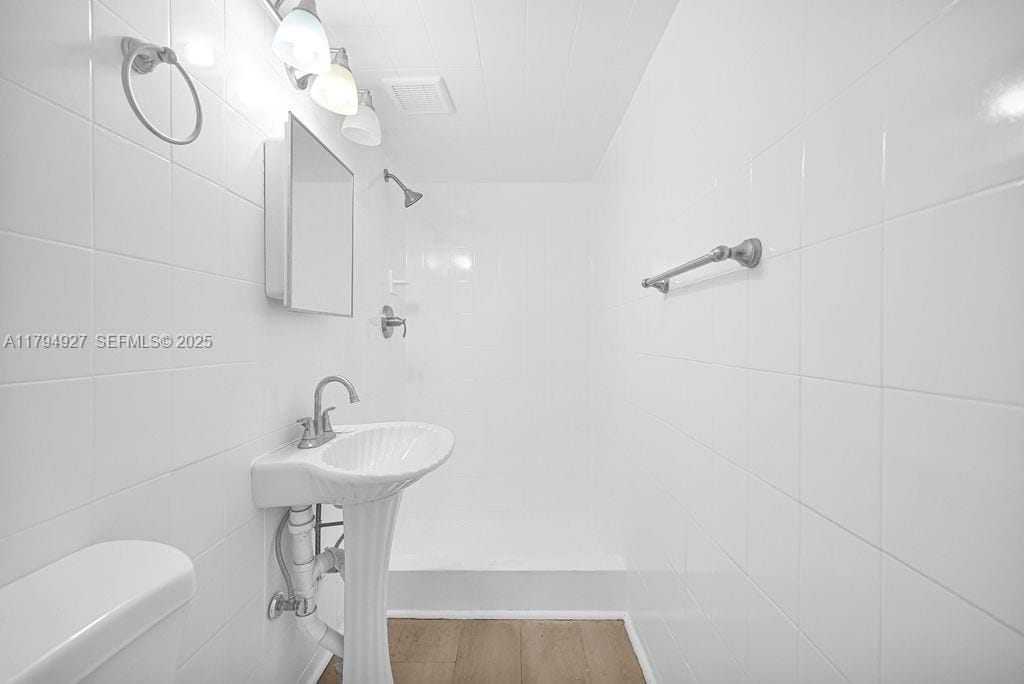12135 NE 10th Avenue, North Miami, FL 33161 photo 21