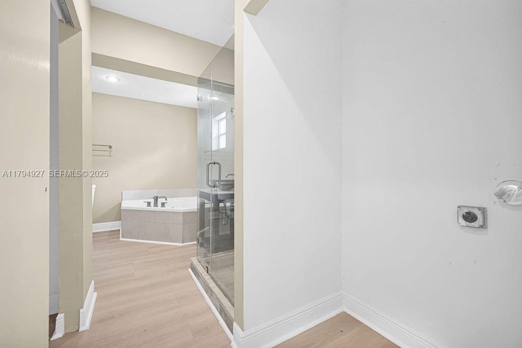 12135 NE 10th Avenue, North Miami, FL 33161 photo 26