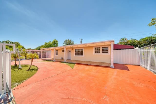 3440 NW 87th Terrace, Miami, FL 33147