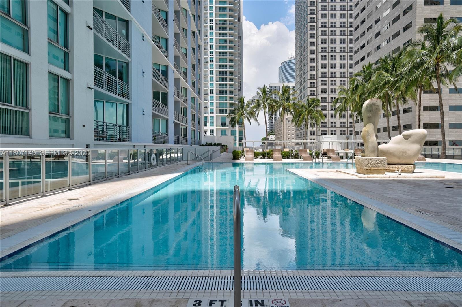 335 S Biscayne Boulevard 1006 — photo 6