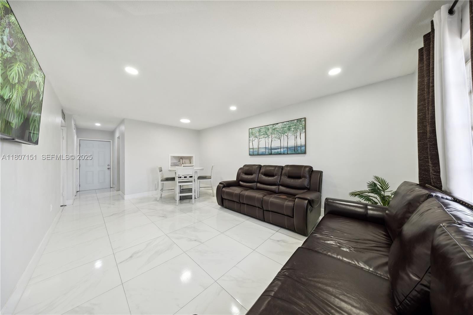 140 Royal Palm Road 314-4, Hialeah Gardens, FL 33016 photo 17