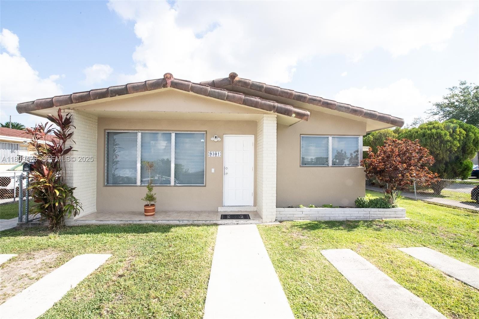 9301 SW 37th Street, Miami, FL 33165