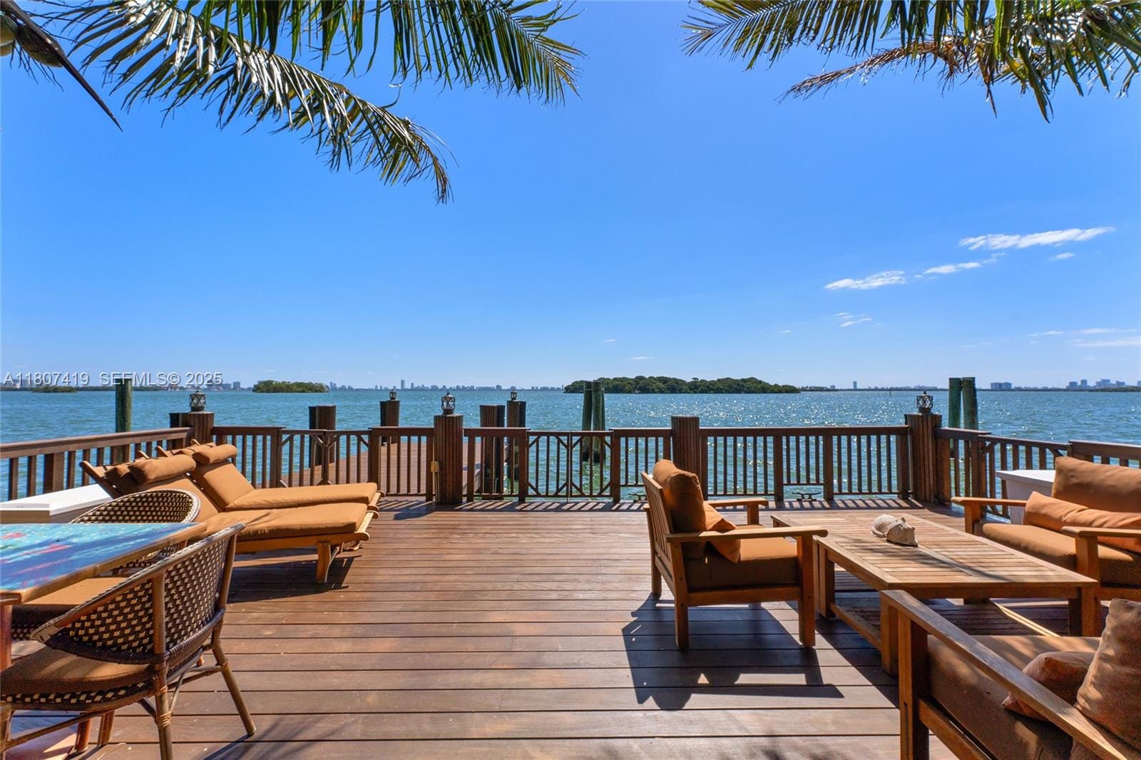 5725 N Bayshore Drive, Miami, FL 33137 photo 3
