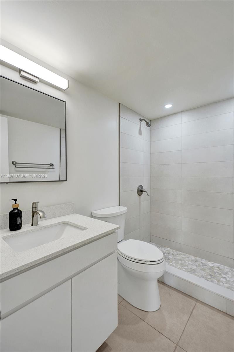 20105 NE 3rd Court 9, Miami, FL 33179 photo 20