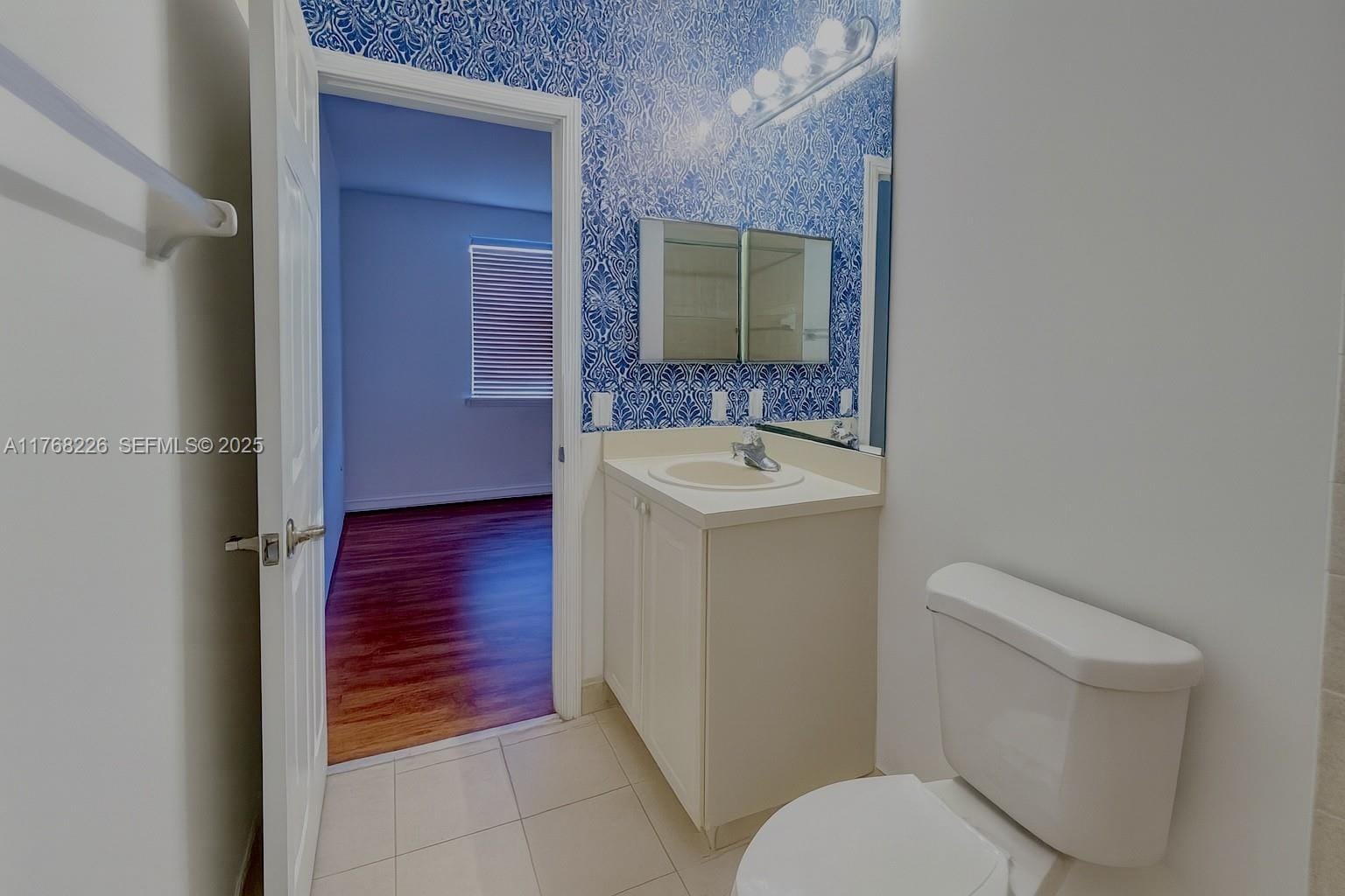 5450 NW 107th Avenue 705, Doral, FL 33178 photo 18